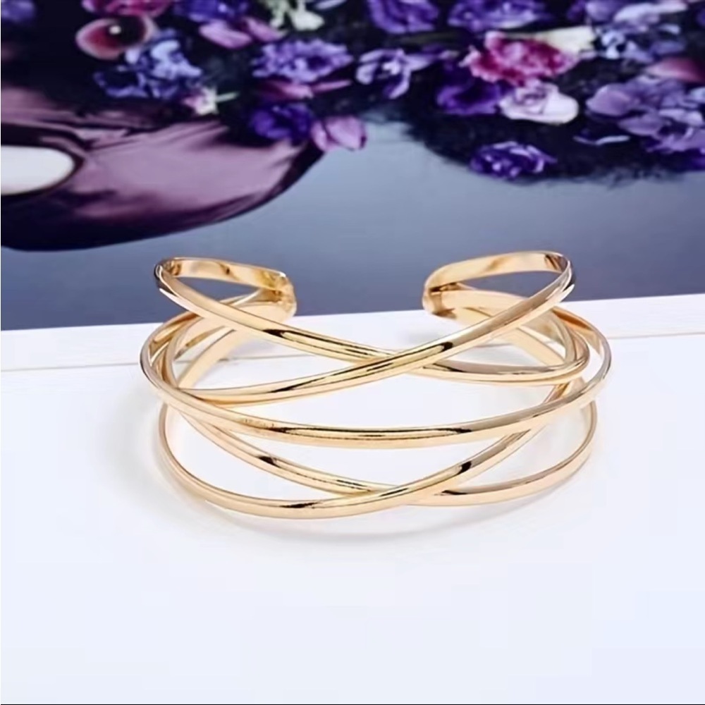 Cuff Bangle Bracelet - Picture 3 of 4